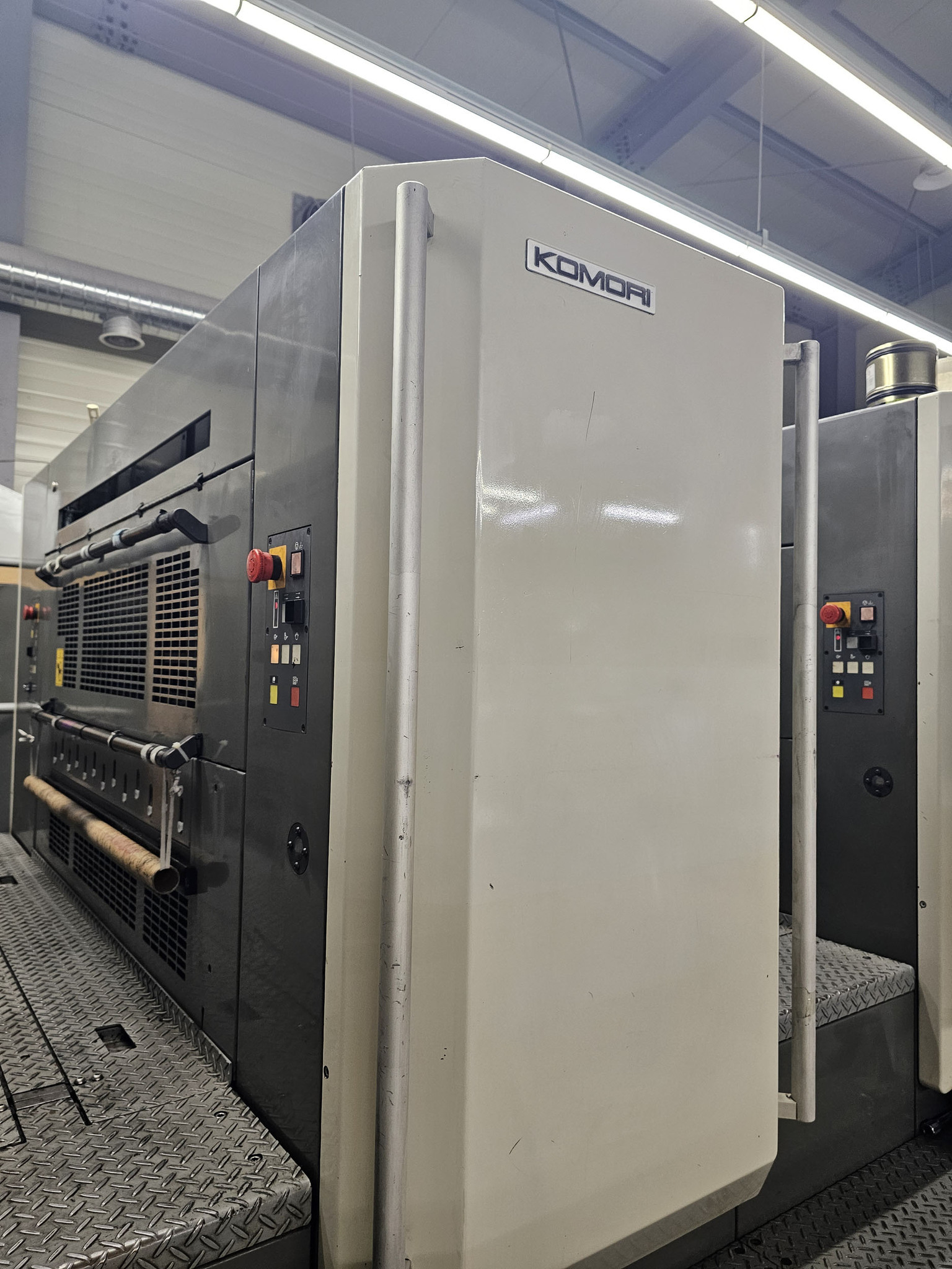 Offer 383950, a KOMORI LITHRONE LS 540 from 2007