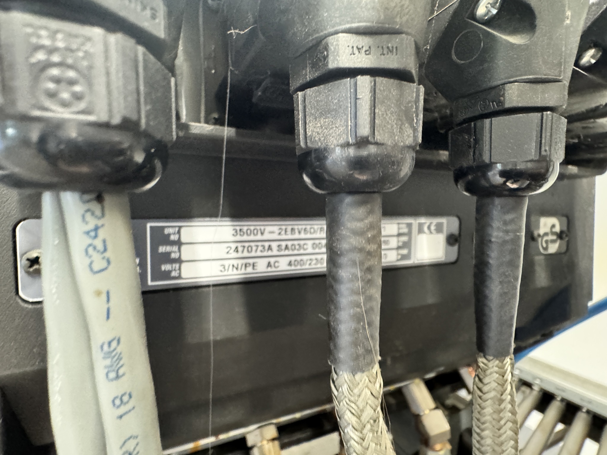 Offer 385030, a OOSTVEEN INTEGRAL CEILING MACHINE from 2003