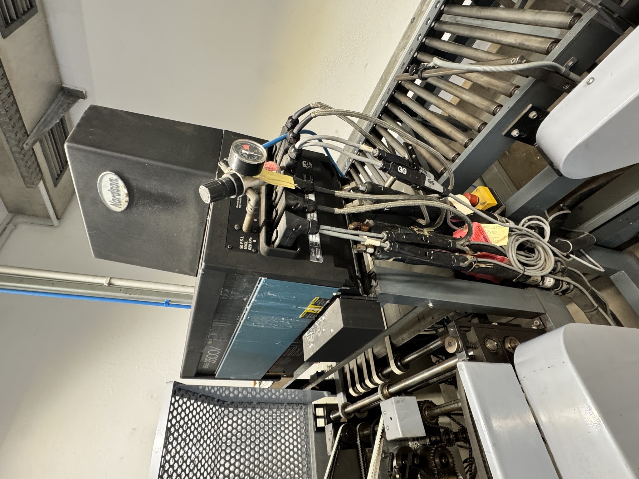 Offer 385030, a OOSTVEEN INTEGRAL CEILING MACHINE from 2003