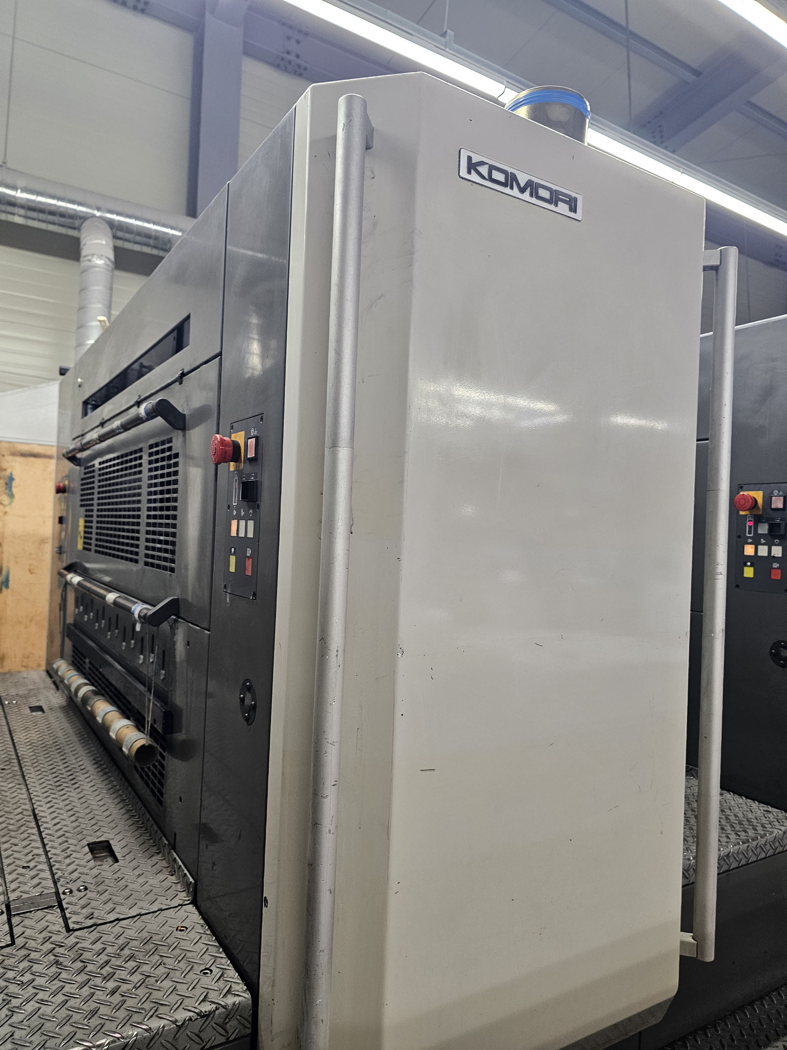 Offer 383950, a KOMORI LITHRONE LS 540 from 2007