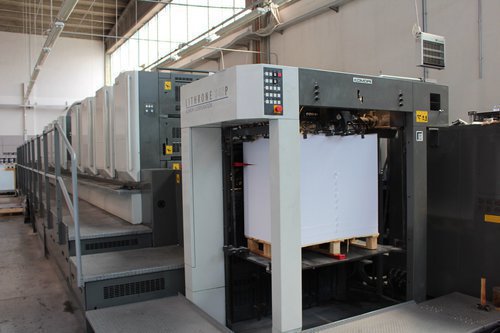 Offer 350395, a KOMORI LITHRONE LS 840 P from 2007