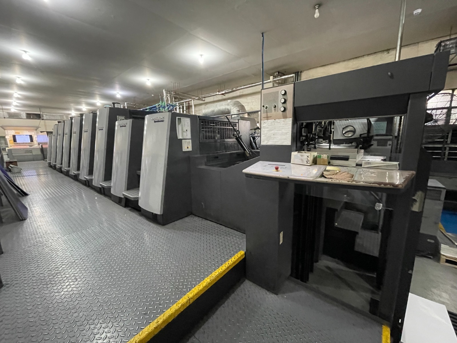 Offer 383150, a HEIDELBERG XL 75-6+LYYLX-F from 2009