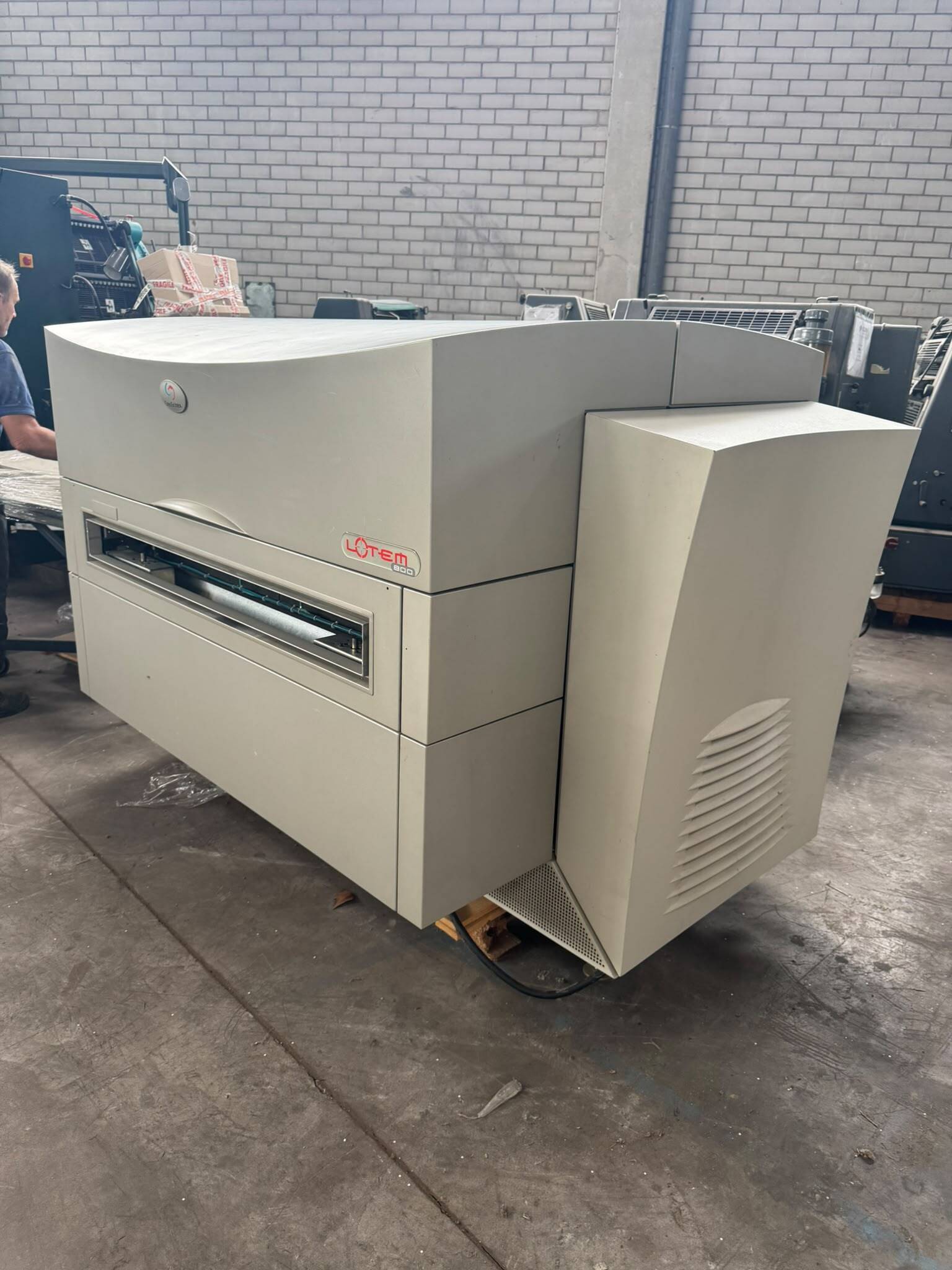 Offer 343213, a CREO LOTEM 800 from 2002