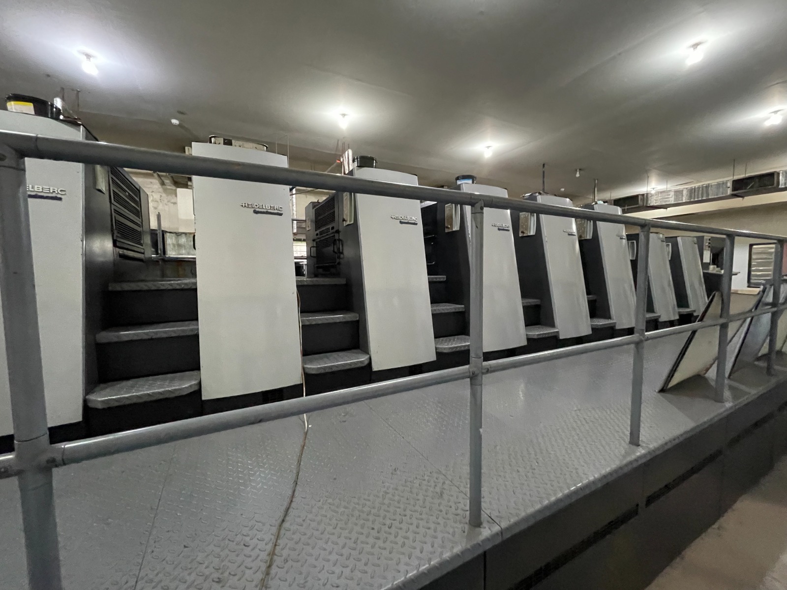 Offer 383150, a HEIDELBERG XL 75-6+LYYLX-F from 2009