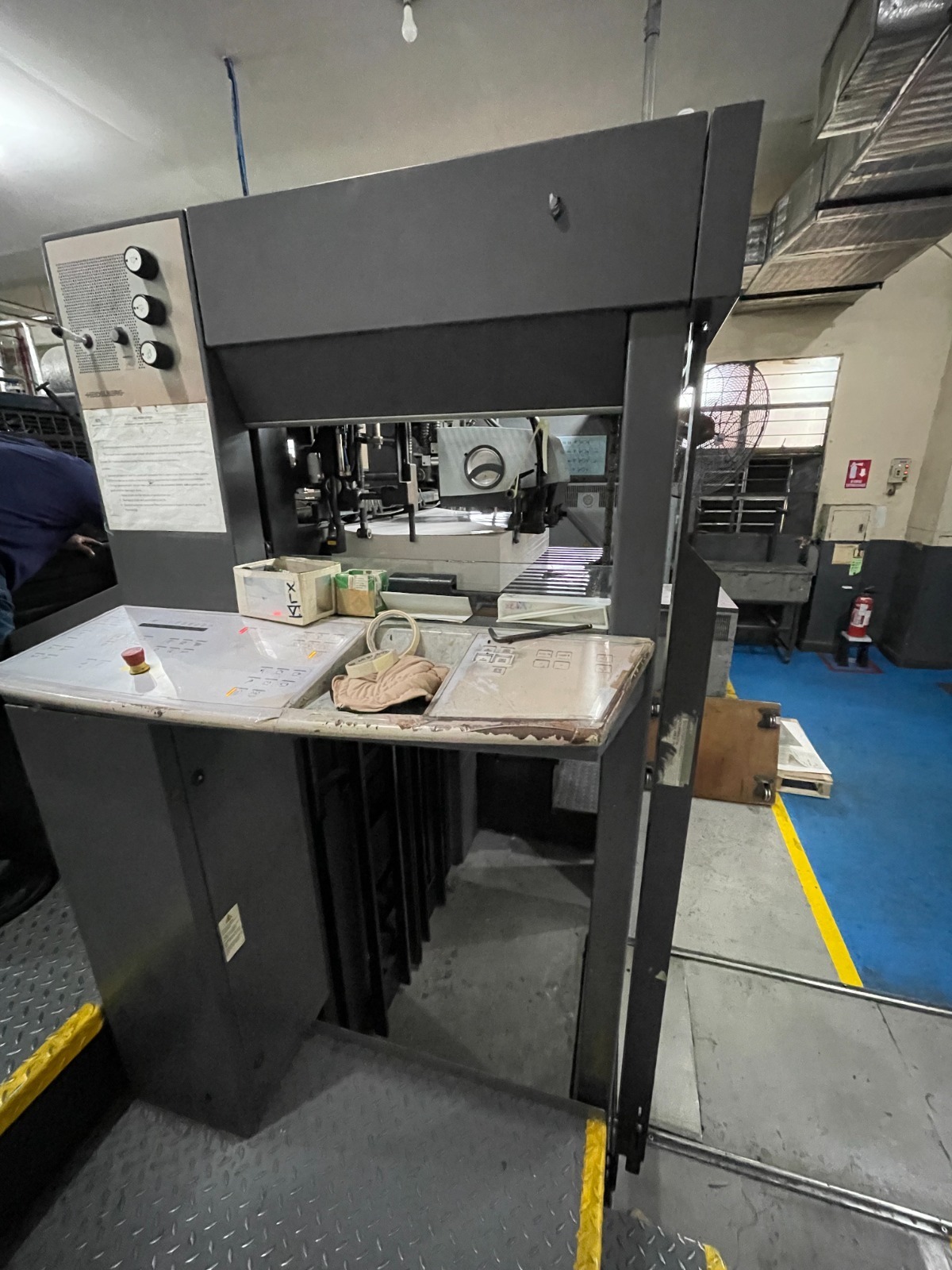Offer 383150, a HEIDELBERG XL 75-6+LYYLX-F from 2009