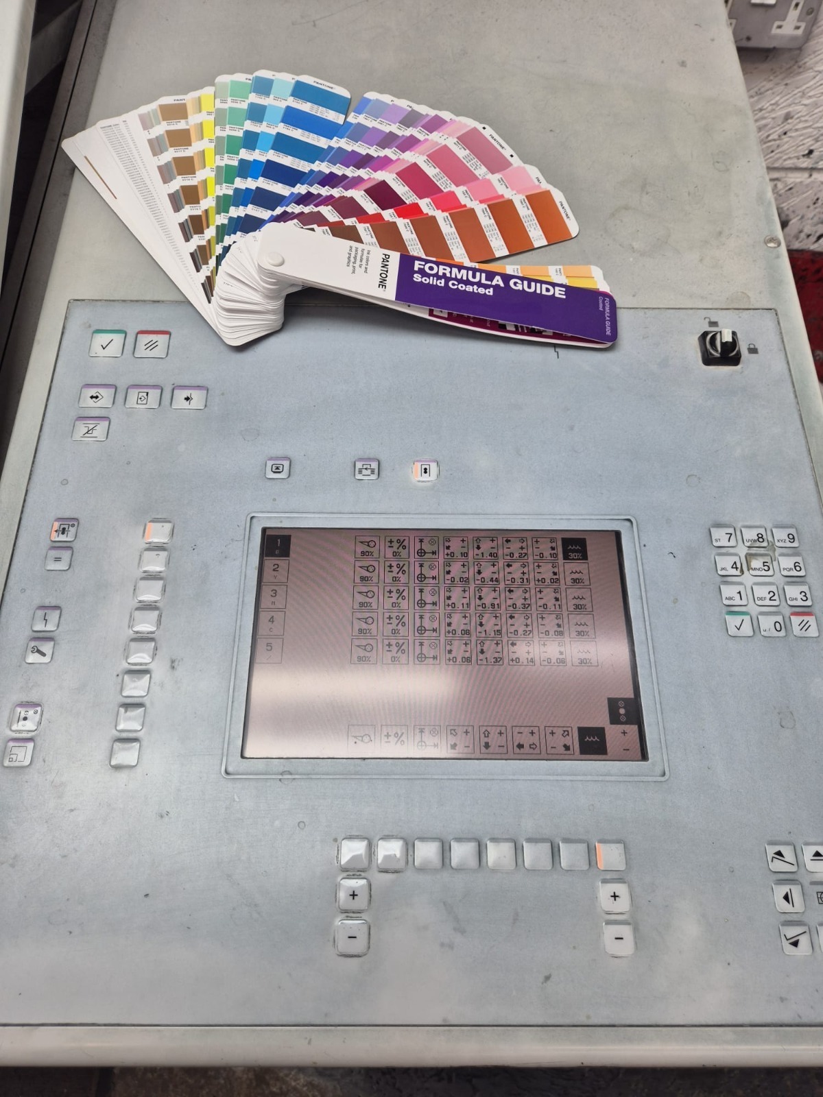 Offer 382377, a HEIDELBERG PRINTMASTER PM 52-5P (2000+) from 2004