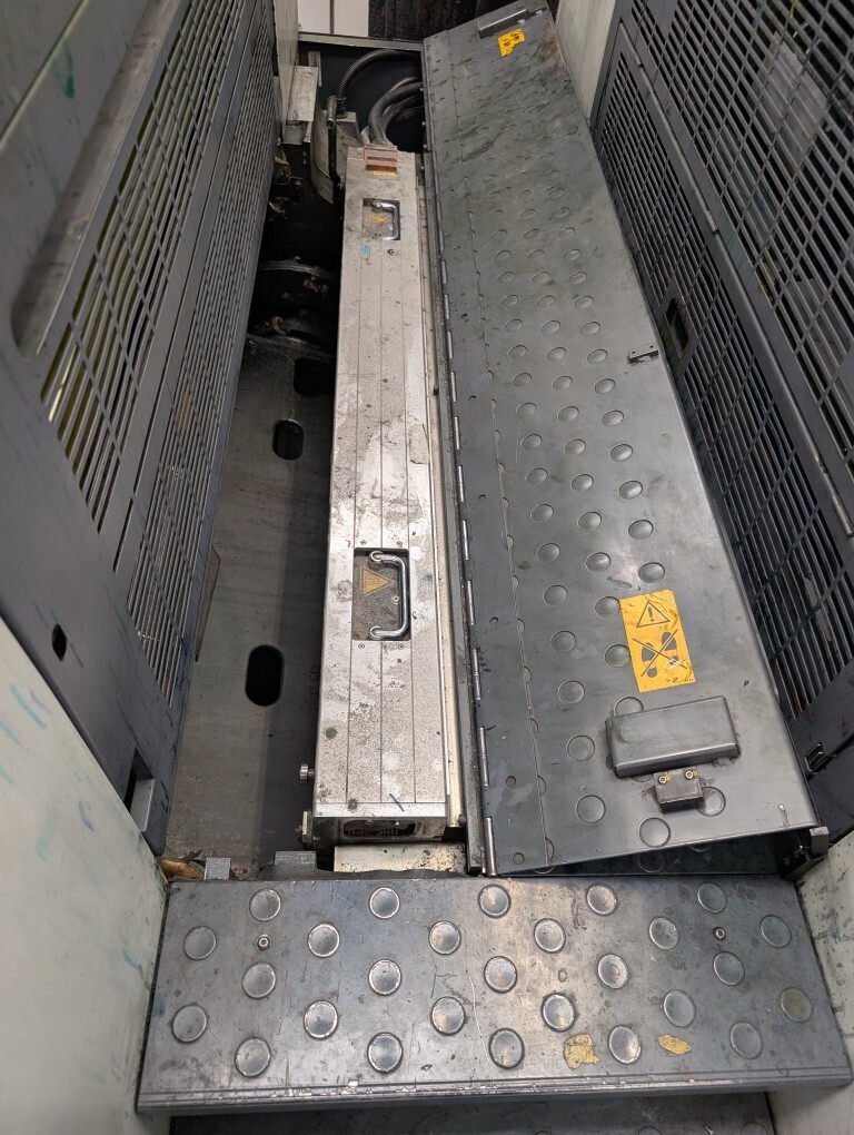 Offer 382685, a ROLAND R 706 LV (2000+) from 2010