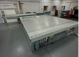 Offer 384950, a OCÉ ARIZONA 1260 XT from 2016