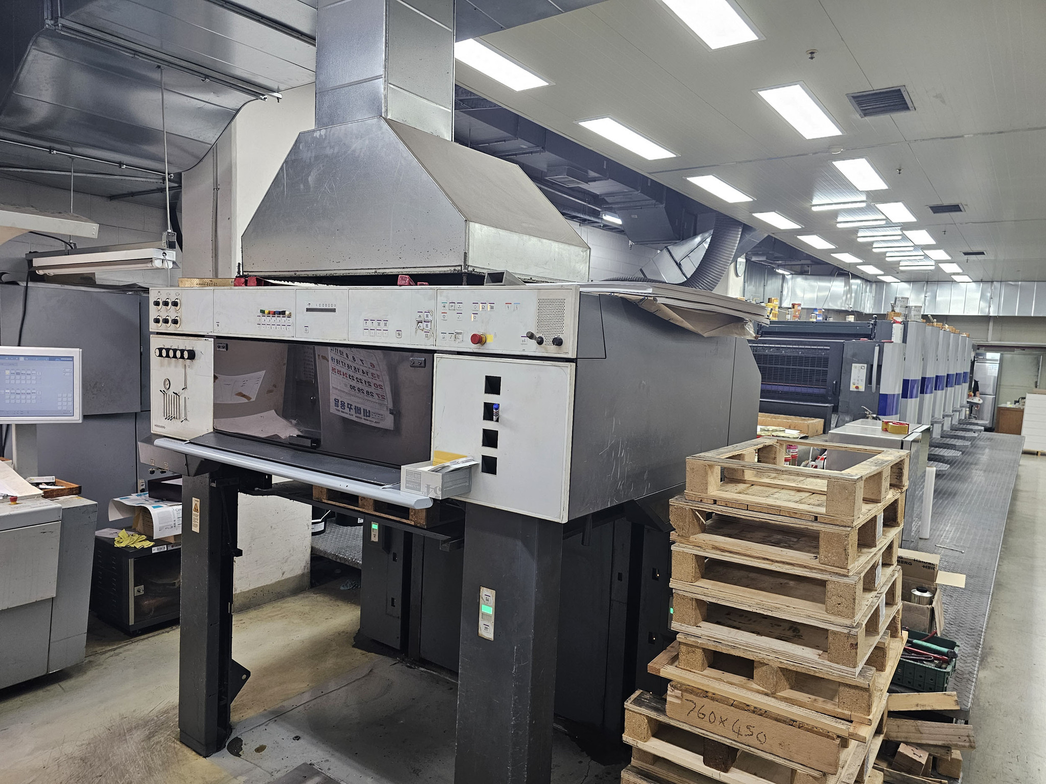 Offer 384429, a HEIDELBERG CD 102-6+LX (2000+) from 2013