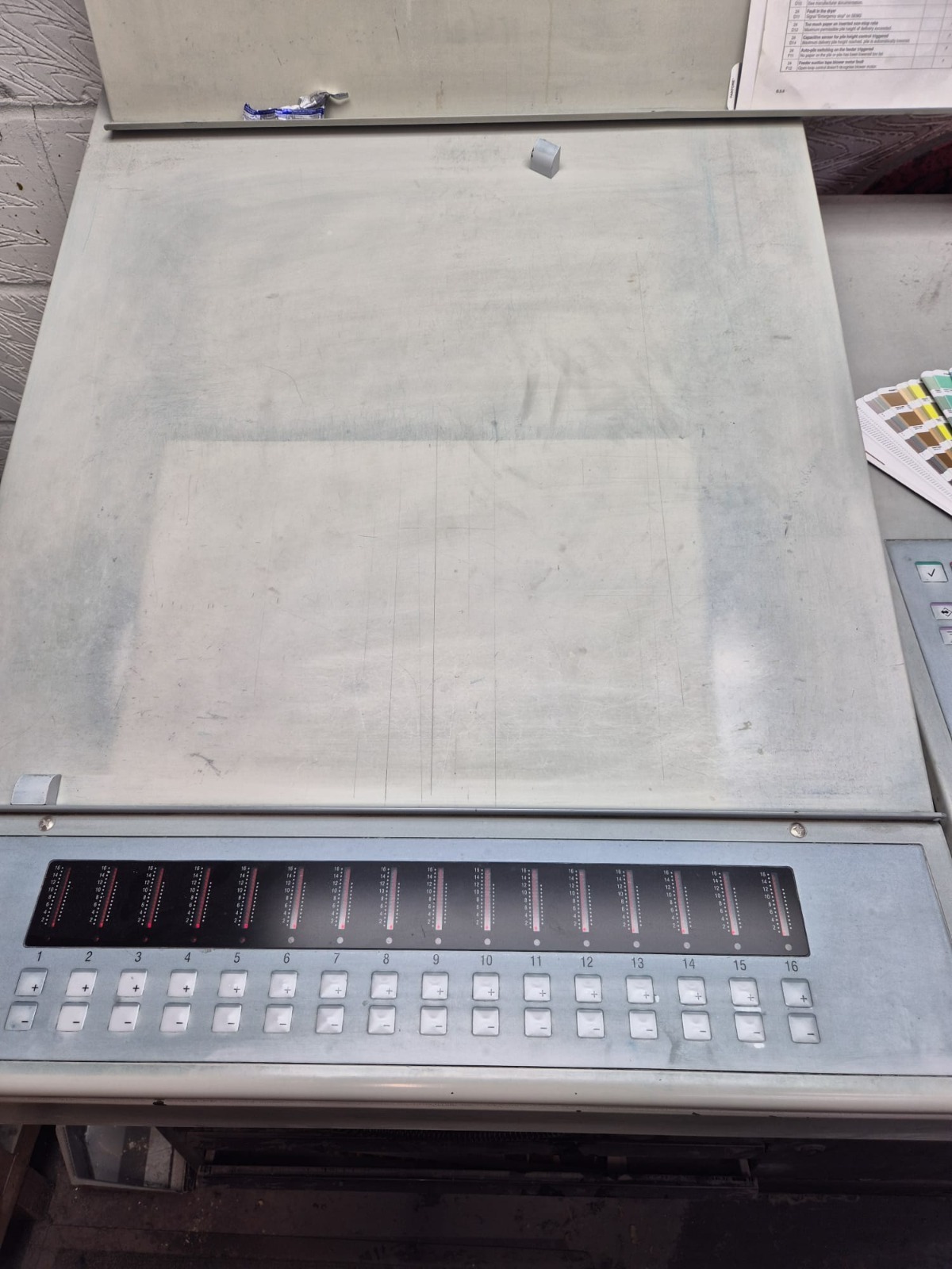 Offer 382377, a HEIDELBERG PRINTMASTER PM 52-5P (2000+) from 2004