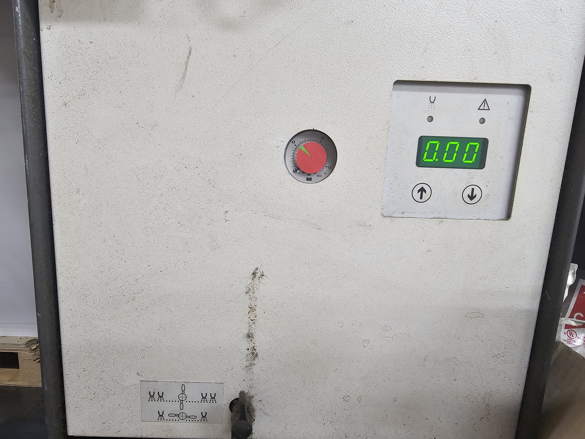 Offer 384429, a HEIDELBERG CD 102-6+LX (2000+) from 2013