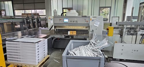 Offer 379621, a POLAR 176 ED from 2001