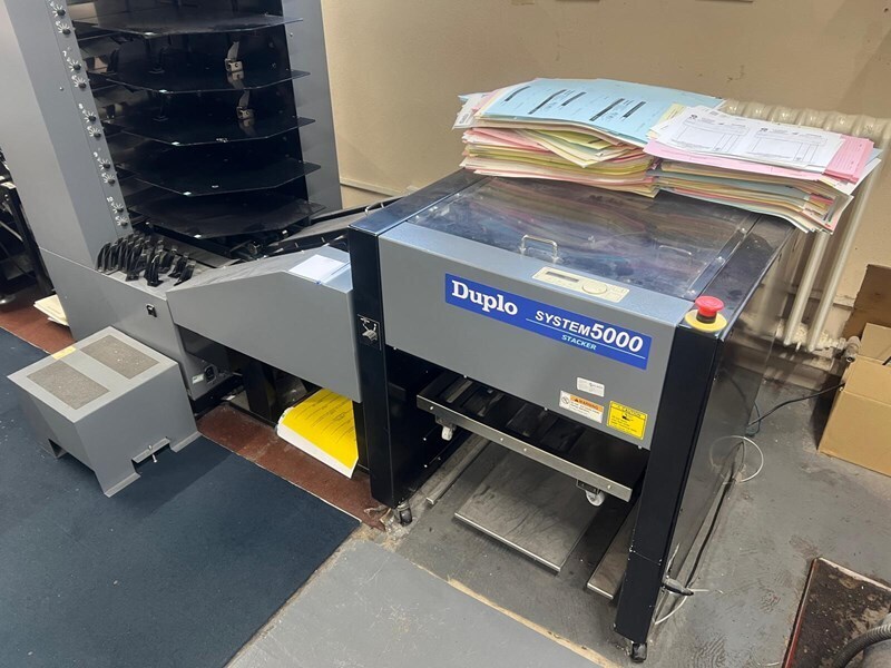 Offer 384264, a DUPLO SYSTEM 5000 from 2004