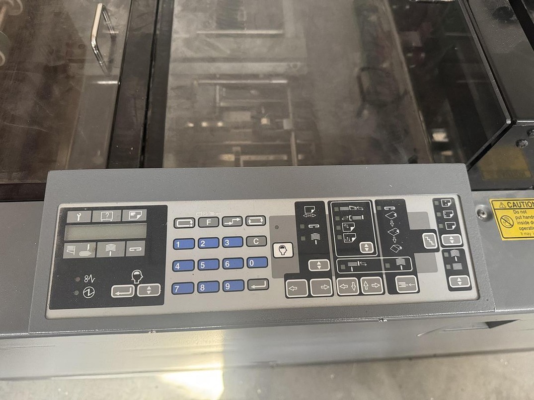 Offer 384934, a DUPLO SYSTEM 4000 from 2005