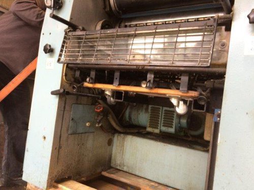 Offer 366229, a ROLAND PR 00 from 1988