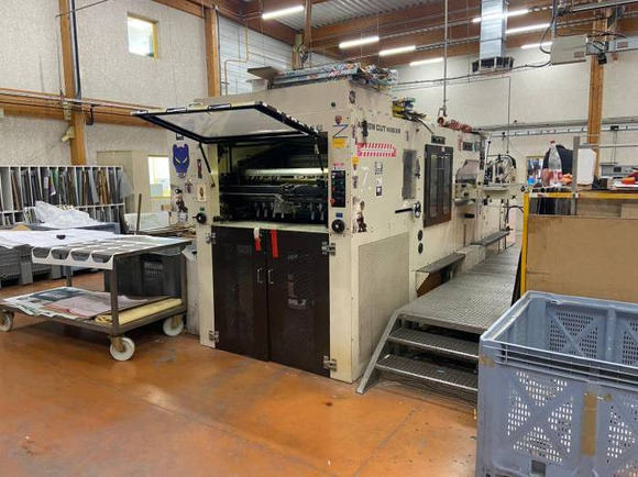 Offer 385013, a NIKKO ARROW CUT N105 XR from 2002