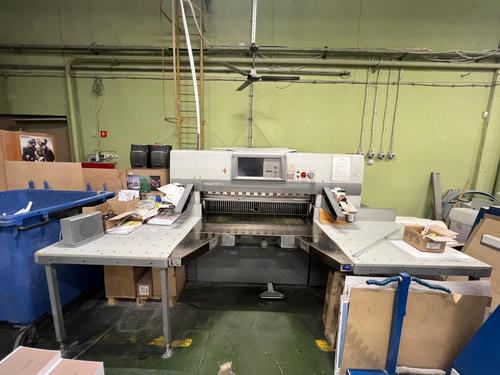 Offer 374037, a POLAR 137 XT from 2004