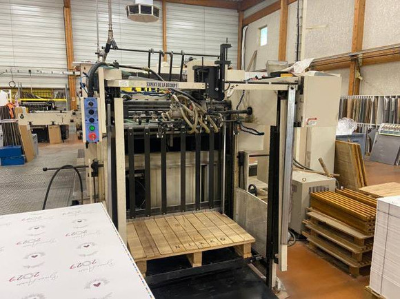 Offer 385013, a NIKKO ARROW CUT N105 XR from 2002