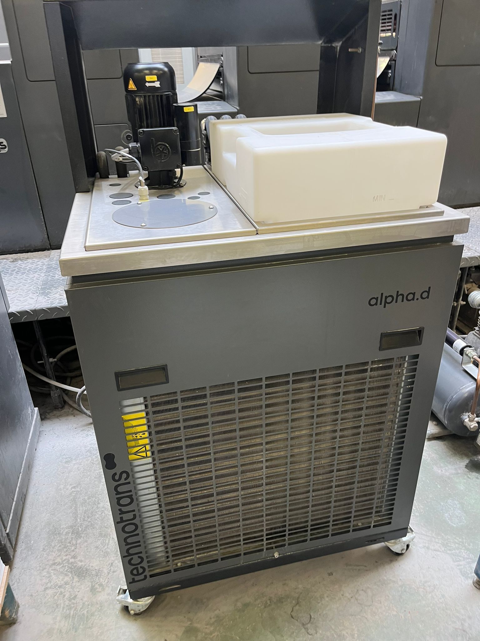 Offer 379489, a HEIDELBERG SM 52-4 (2000+) from 2002