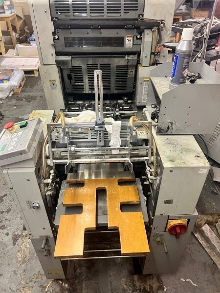 Offer 377478, a RYOBI - RMGT 3304 HA from 2001
